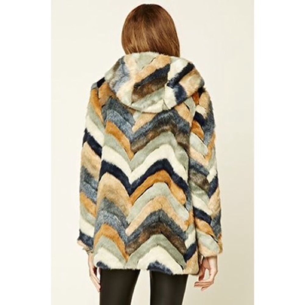 ✨ISO - NOT FOR SALE - Chevron Faux Fur Coat